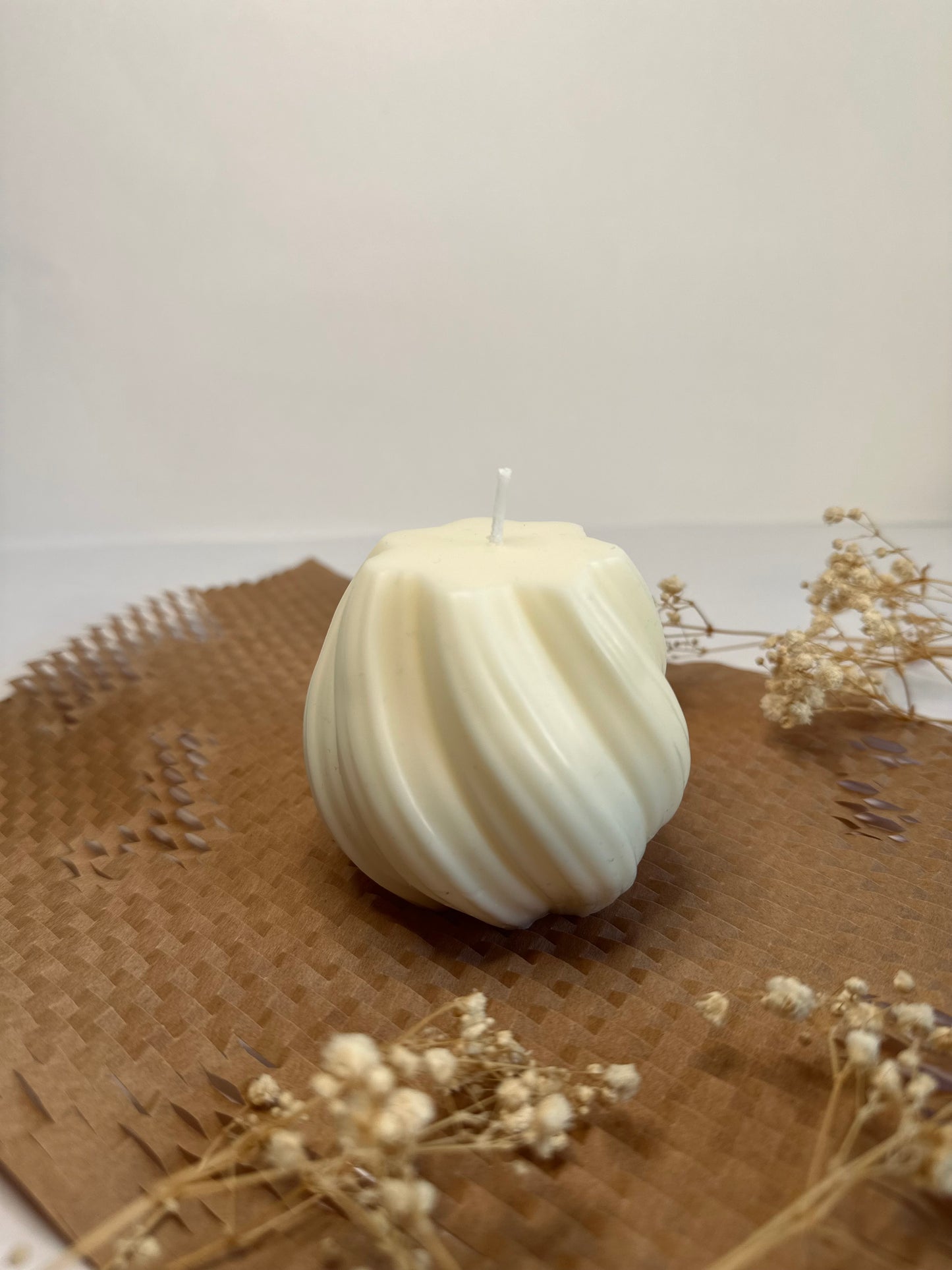 Classic Swirl Candle